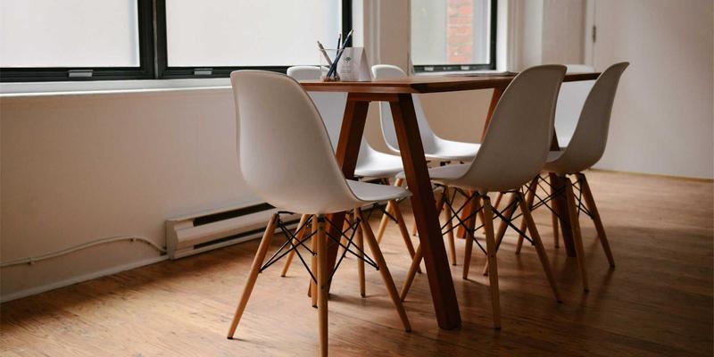 古诗词与课文解析：语文教育中批判性思维的深度培养路径