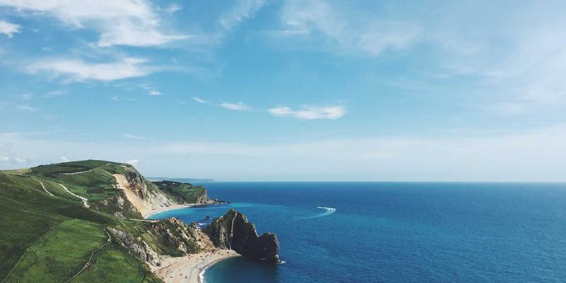 在线学习时代，语文教育如何融入媒介素养：课文解析与写作技巧的革新